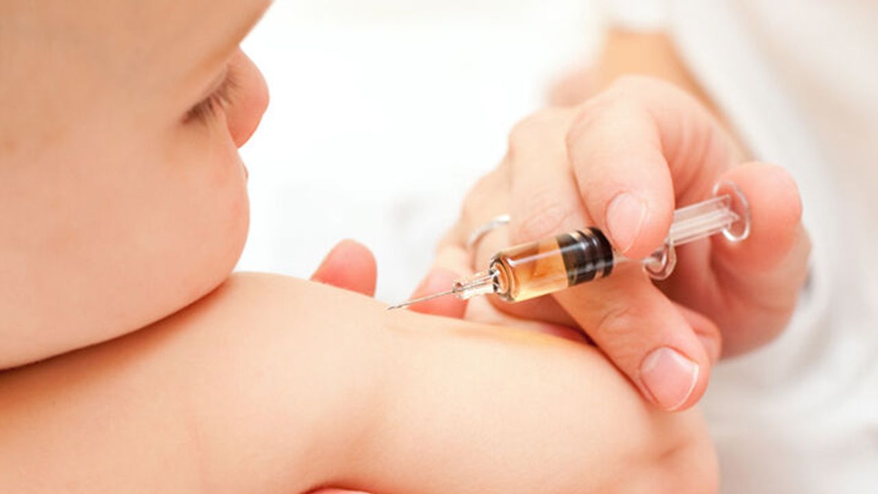 Aşılardaki alüminyum çocuklara zarar verir mi?