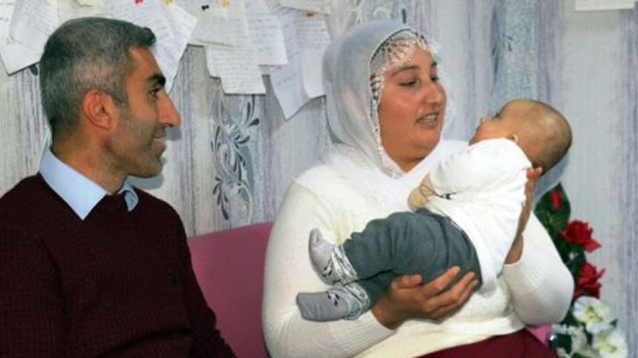 Embriyo aşısı ve mikroçip yöntemi ile uygulanan tüp bebek tedavisinde mutlu son