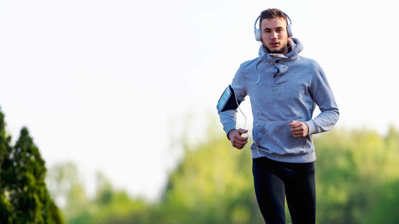 Kontrolsüz spor kasık fıtığına neden olabilir