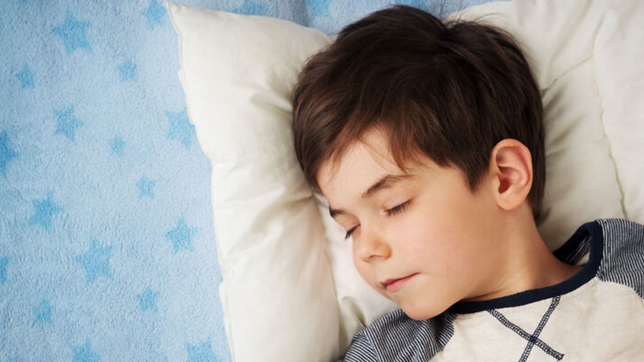 Çocuklara özel uyku ve beslenme tüyoları…
