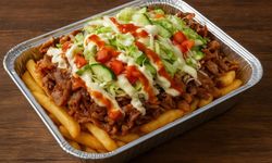 Hollanda'nın 2025'te en çok sipariş ettiği lezzet: Kapsalon döner