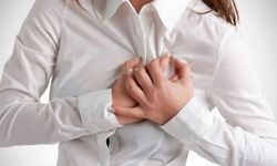 Kalp çarpıntısında acil yardım gerektiren 4 kritik belirti