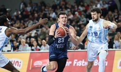 Türk Telekom, Anadolu Efes'i 75-70 mağlup etti