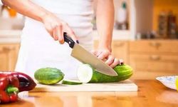 Plastik kesme tahtalarında mikroplastik riski