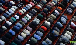 Antalya Bayram Namazı Saat Kaçta? 2026