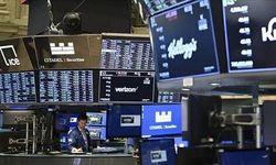 Küresel Piyasalar Orta Doğu Gerilimini İzliyor: PMI Verileri Odak Noktası