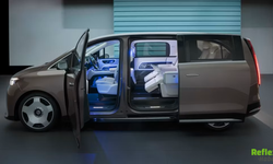 Mercedes-Benz VLE Tanıtıldı: 8 Kişilik Elektrikli Lüks Van 700 Km Menzil Sunuyor
