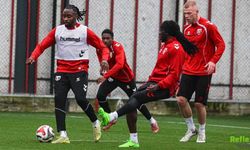 Samsunspor Konyaspor Maçı İçin Sahaya İndi: Hazırlıklar Başladı