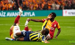 Galatasaray Fenerbahçe Derbisinde Penaltı Ve Kırmızı Kart Kararı: 2 - 0