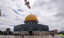 Mescid I Aksa 41 Gün Sonra Yeniden İbadete Açıldı