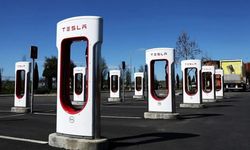 Tesla Supercharger Fiyatlarına Zam Geldi: Elektrikli Otomobil Sahipleri Dikkat!