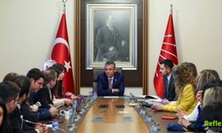 Özgür Özel’den Kılıçdaroğlu MYK’sına Sert Sözler, Çaresizlik Listesi Çıkışı Ne Anlama Geliyor