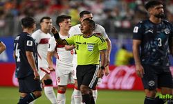 Türkiye-Paraguay Maçının Hakemi Herkesi Şaşırttı! Asıl Mesleği Dikkat Çekti