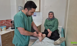 51 Yıllık Hayal Gerçek Oldu! İlk Ayakkabısını Giyince Gözyaşlarını Tutamadı