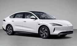 Jetta M6'nın İç Mekânı Ortaya Çıktı! Elektrikli Sedan Yılın İkinci Yarısında Geliyor