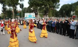 İnegöl Uluslararası Kültür Sanat Festivali 200 Bini Aşkın Katılımla Tamamlandı