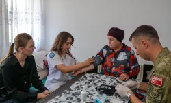 Türk Mehmetçikten Bosna-Hersek'e Şifa Eli! Sağlık Hizmeti Takdir Topladı