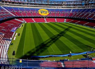 Barcelona, Athletic Bilbao maçıyla yenilenen Camp Nou'ya geri dönüyor