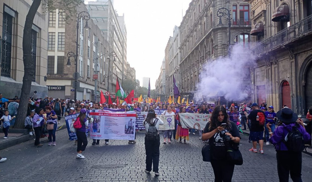 25 Kasım'da dünyada kadınlar sokaklara döküldü: Devletler şiddeti önlemeye çağrıldı