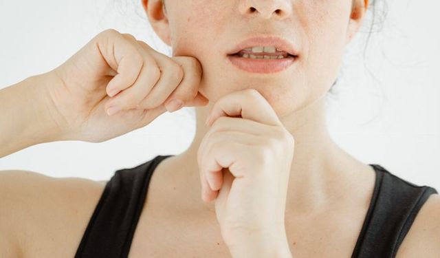 Araştırma: Aşırı alkol tüketen kişiler, daha az alkol tüketenlere göre daha erken felç geçirebiliyor