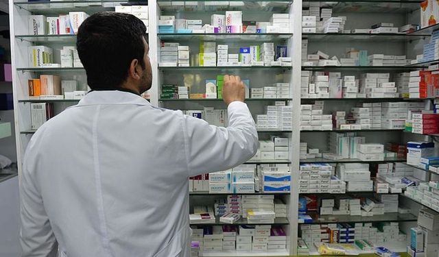 Işıkhan duyurdu: 'Lösemi tedavisinde kullanılan 77 ilaç SGK kapsamında'