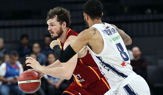 Anadolu Efes, evinde Galatasaray MCT Technic'i 92-84 mağlup etti
