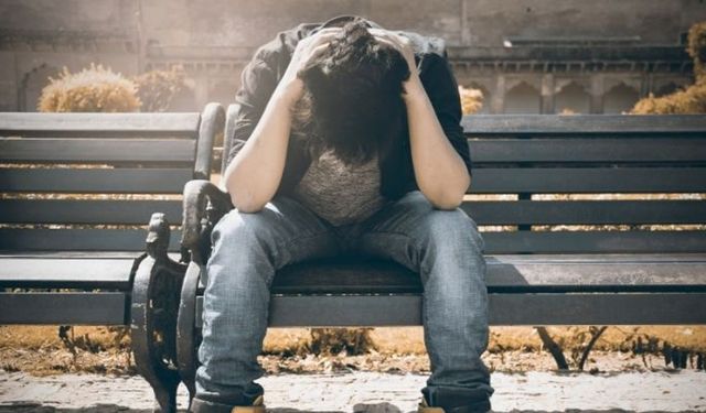 Depresyona götüren 7 işarete dikkat!