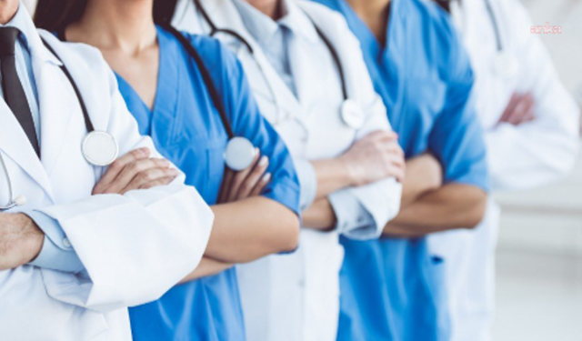 Hekim Birliği Sendikası: Doktorlara ek ödeme hakkı sağlansın