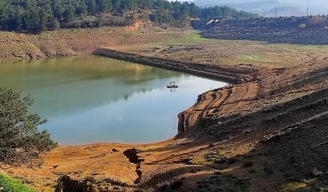 Keşan'da kuraklık alarmı: Kadıköy Barajı 'ölü hacme' düştü, su alımı durduruldu