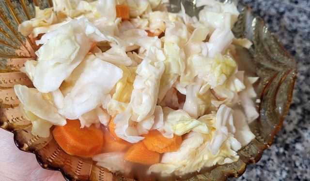 Lahana turşusu tok tutuyor!