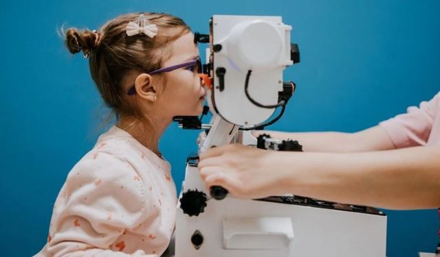 Son yıllarda çocuklarda miyopi artışı gözlemleniyor