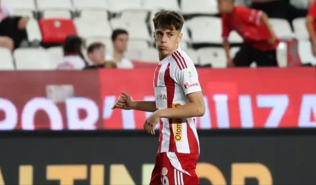 Ali Demirbilek kimdir, kaç yaşında, nereli? Genç futbolcu Fenerbahçe ile mi anlaştı?