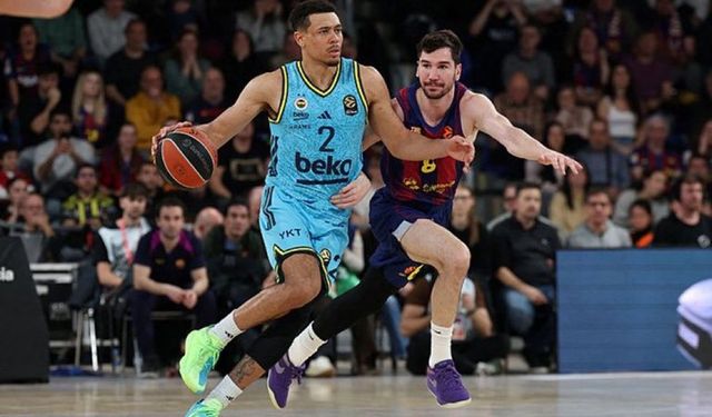 Fenerbahçe Beko, Barcelona'yı deplasmanda 82-78 mağlup etti