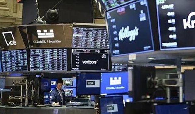 Küresel Piyasalar Orta Doğu Gerilimini İzliyor: PMI Verileri Odak Noktası