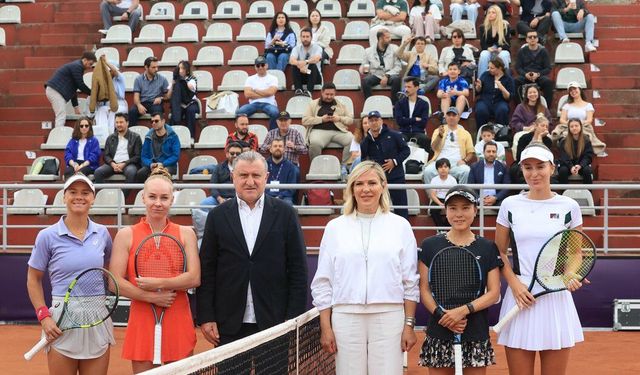 Bakan Bak: WTA İstanbul Open'a Başarıyla Ev Sahipliği Yapıyoruz