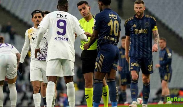 Fenerbahçe 0-2’den Döndü Ama Yetmedi: Eyüpspor 3-3’lük Maçla Ligde Kaldı