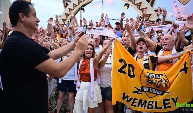 Premier Lig’e Yükselen Hull City İlk Bombayı Patlatıyor, Kaleye Lukas Hornicek Hamlesi