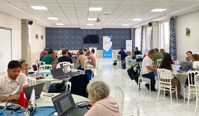 Sakarya'da Türkiye Yüzyılı Maarif Modeli Soru Yazım Çalıştayı Başladı