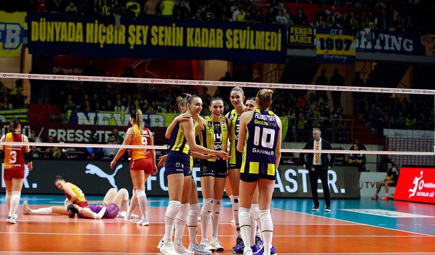 Fenerbahçe - Galatasaray voleybol maçı 3-2 bitti