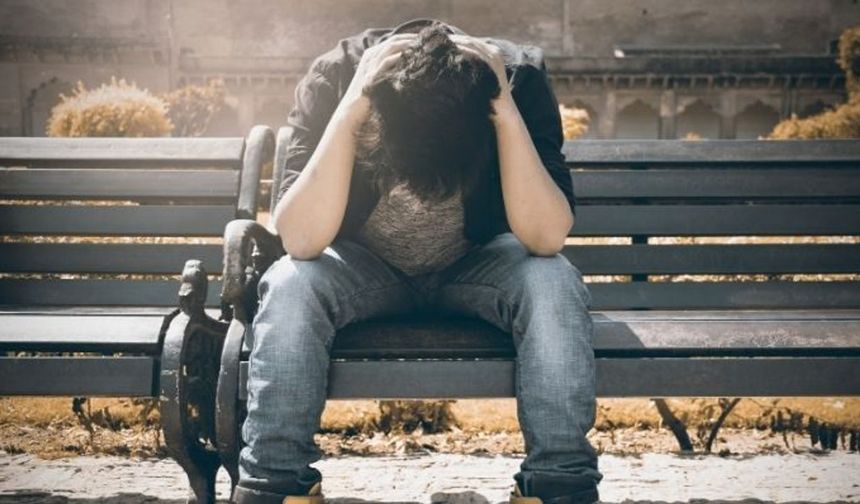 Depresyona götüren 7 işarete dikkat!