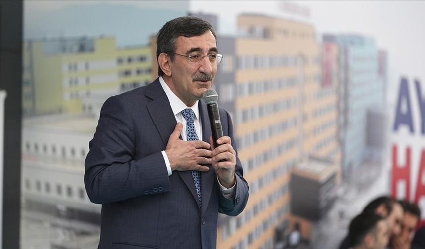 Cumhurbaşkanı Yardımcısı Yılmaz'dan sağlık turizmi mesajı: 'Milyarlarca dolar katkı sağlıyor'