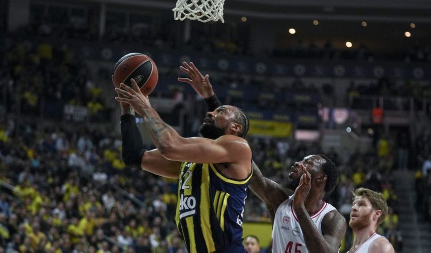 Fenerbahçe Beko, sahasında Olympiacos'u 88-80'lik skorla yendi
