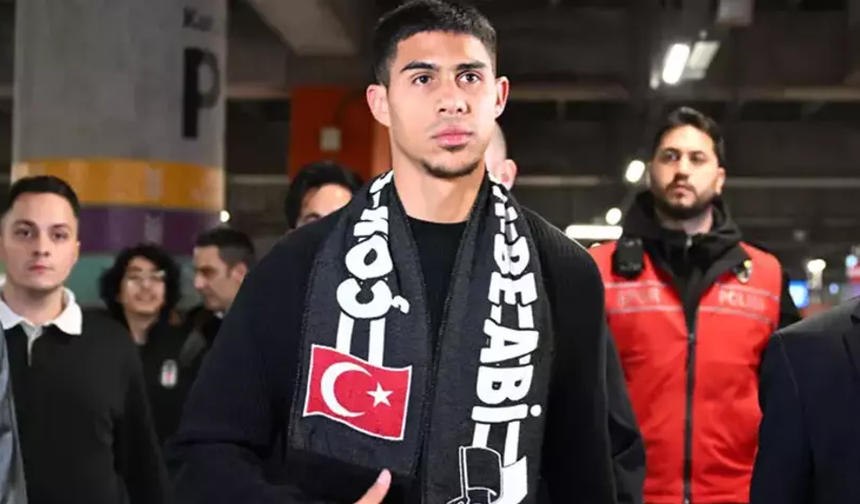 Beşiktaş'ın Kolombiyalı yeni kalecisi Devis Vasquez İstanbul'da