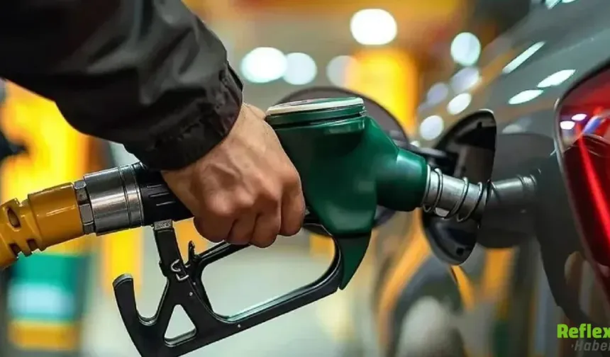 Benzine İndirim Geldi Mi? Ne Zaman Gelecek? Kaç TL Oldu? 26 Mart