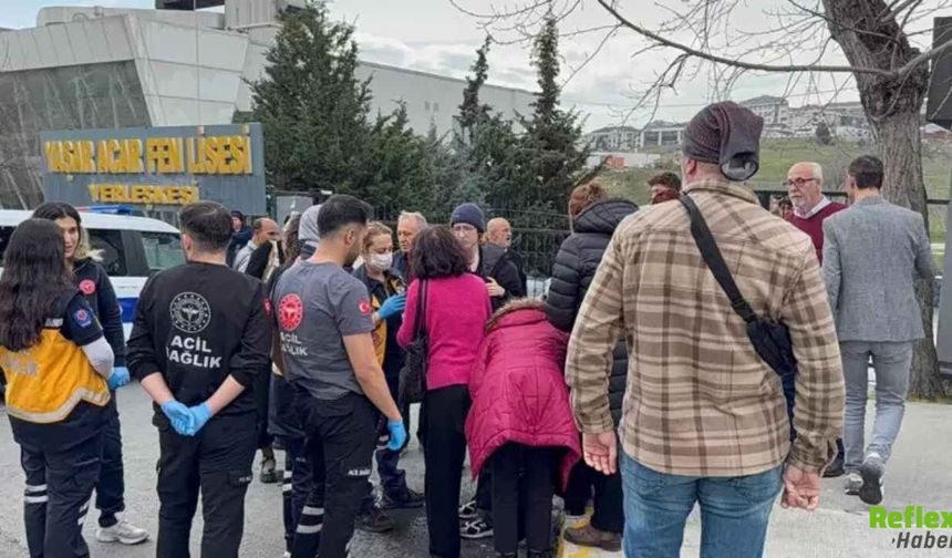 İstanbul Beylikdüzü’nde Fen Lisesinde Patlama: 4 Öğrenci Yaralı
