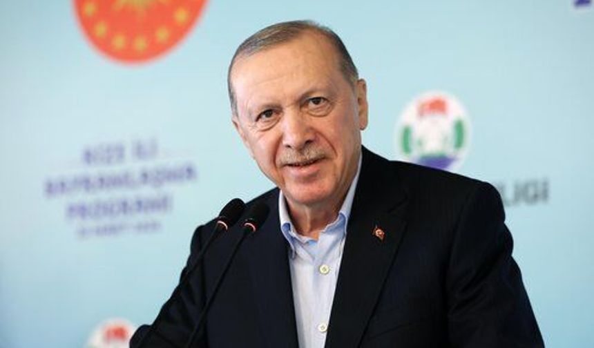 Erdoğan ve Bakan Bak Rize'de Hemşehrileriyle Bayramlaştı