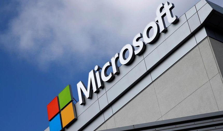 Microsoft Yapay Zeka Yatırımları ve Rekabet Baskısıyla Zorlu Bir Dönemde
