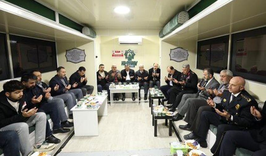 Şehit Uzman Çavuş Selman Akarsel Konya'da Toprağa Verildi