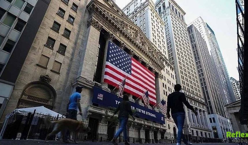 ABD Hizmet Sektöründe Enflasyon Endişesi: PMI Düşerken Fiyatlar Yükseldi