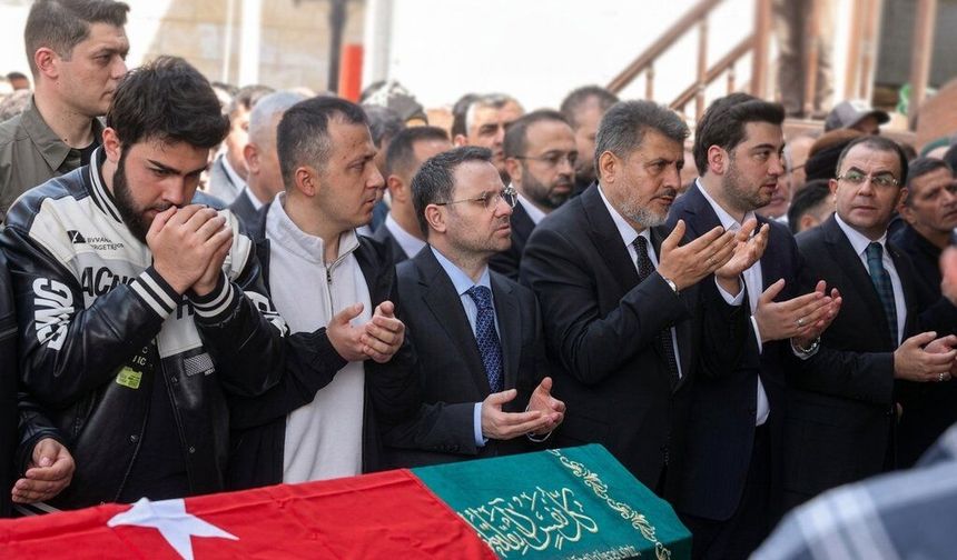 Kahramanmaraş'ta Hayatını Kaybedenler Dualarla Anıldı